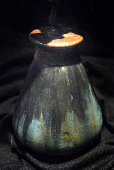 Anthony Hart Begonia Leaded Lamp