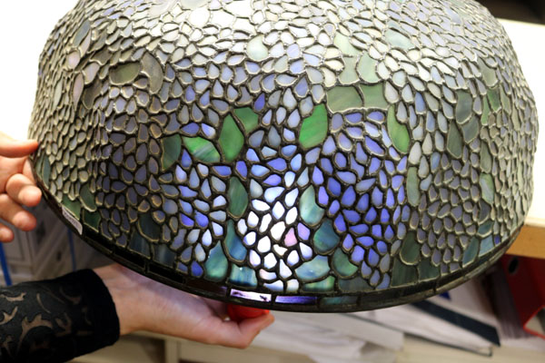 Anthony Hart Wisteria Leaeded Lamp