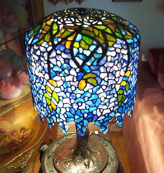 Anthony Hart Wisteria Leaded Lamp