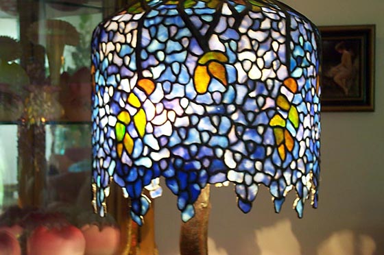 Anthony Hart Wisteria Leaded Lamp