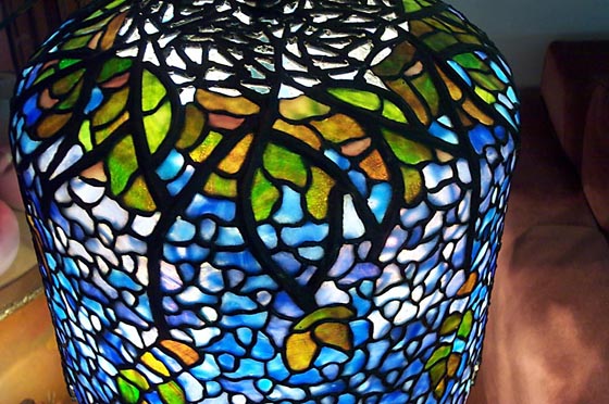 Anthony Hart Wisteria Leaded Lamp