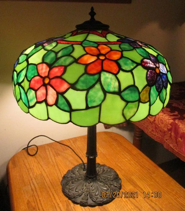 Neuhauser Clematis Table Lamp