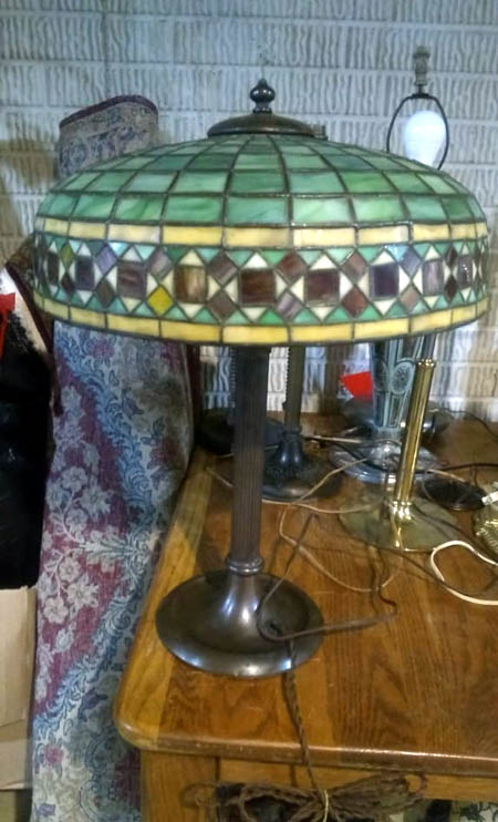 Neuhauser Geometric Leaded Glass Lamp
