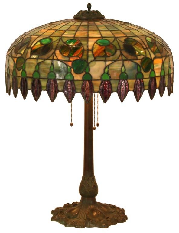 Neuhauser Fuscia Leaded Glass Lamp