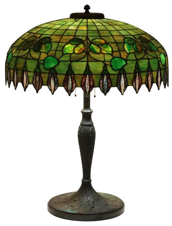 Neuhauser Fuscia Leaded Glass Lamp