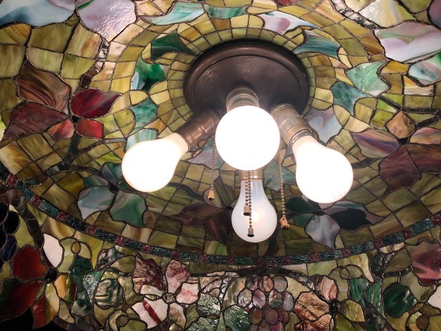 Neuhauser Leaded Grape Chandelier