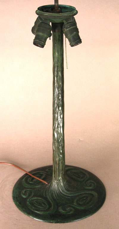 Colonial Art Glass Company, snowball Table Lamp