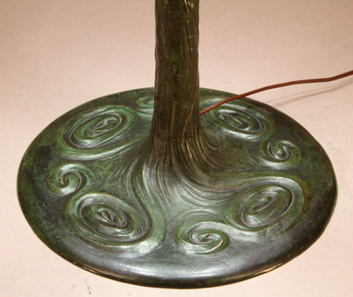 Colonial Art Glass Company, snowball Table Lamp