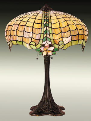 Amboy Works Floral Leaded Glass Table Lamp