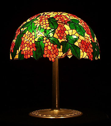 Suess Red Grape, Leaded Lamp