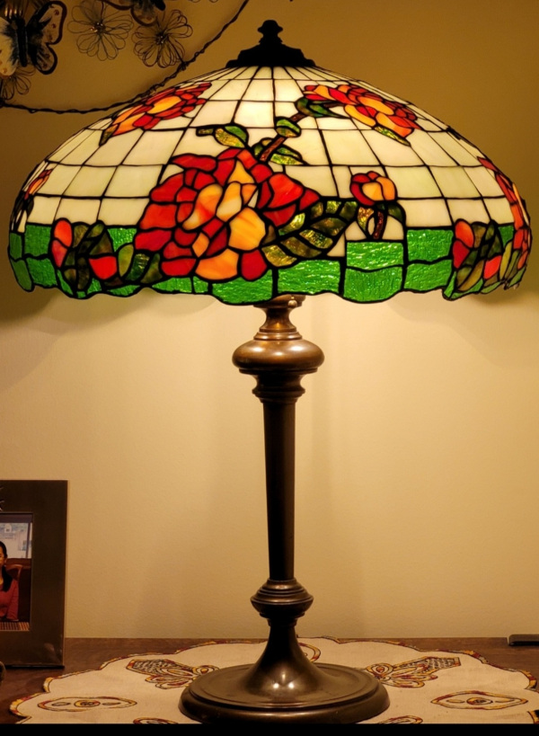 Wilkinson Rose Border Table Lamp