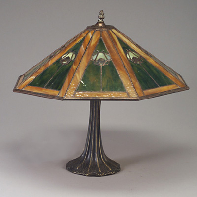 Arts and Crafts Pannel Table Lamp