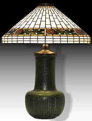 Bigelow, Kennard & Co, Pine Cone Border