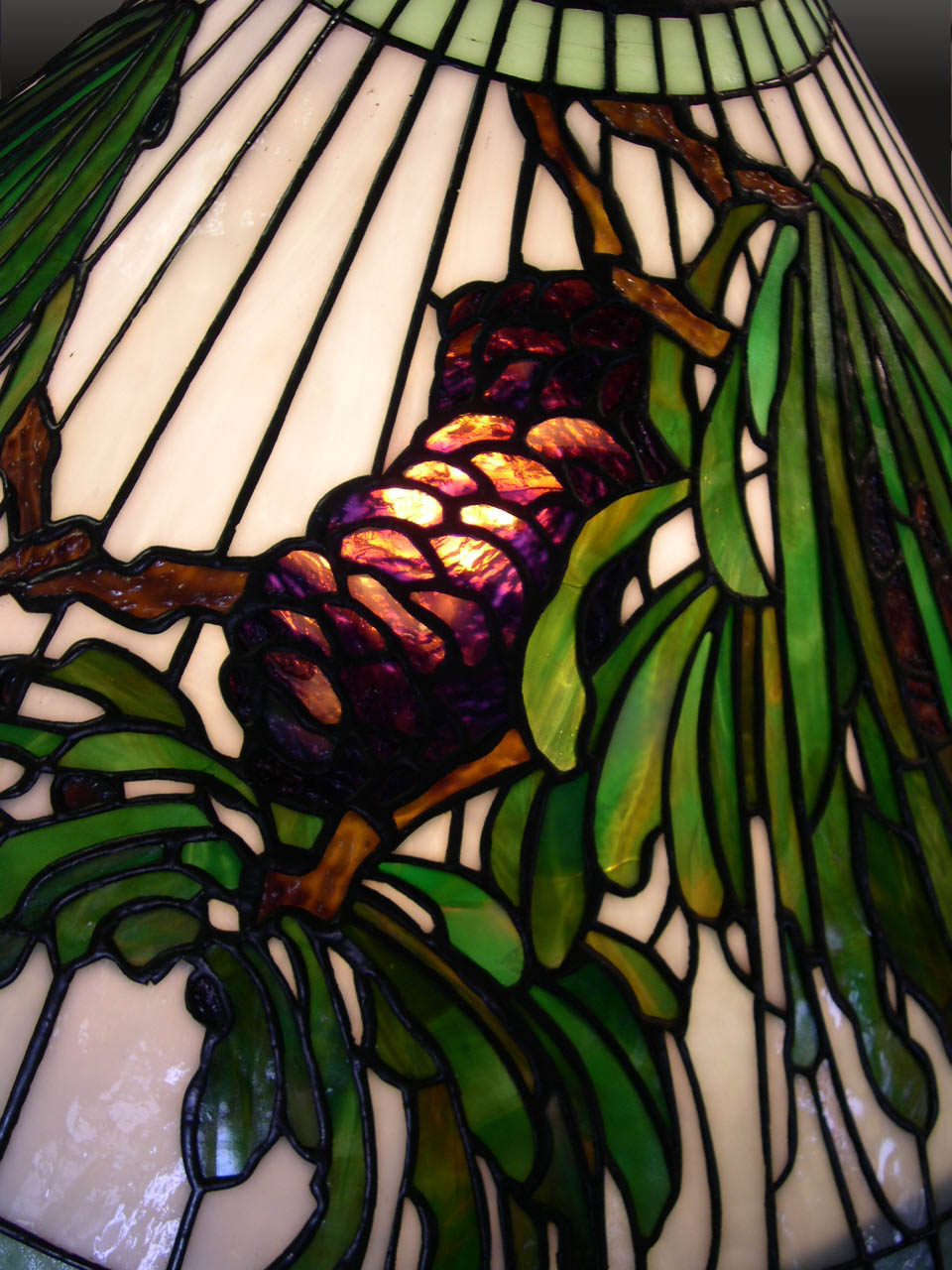 Bigelow, Kennard & Co, Pine Cone Chandelier