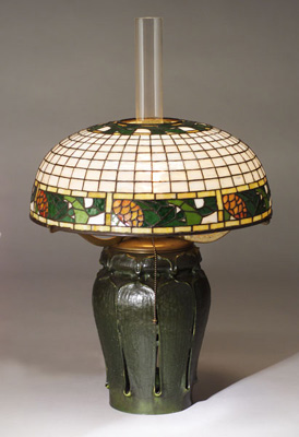 Bigelow, Kennard and Company, Pine Cone Border Lamp