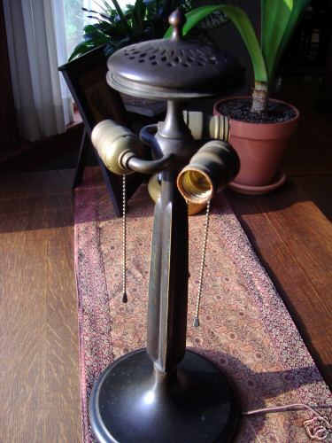 Bigelow, Kennard & Company, Leaded Glass Lamp
