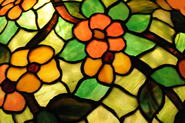 Suess (Attr.) Ornamental Glass Company Floral Table Lamp