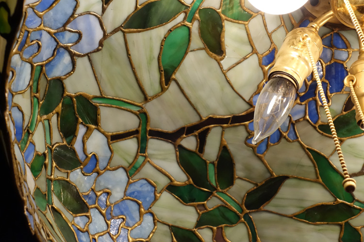 Duffner & Kimberly Wisteria Chandelier