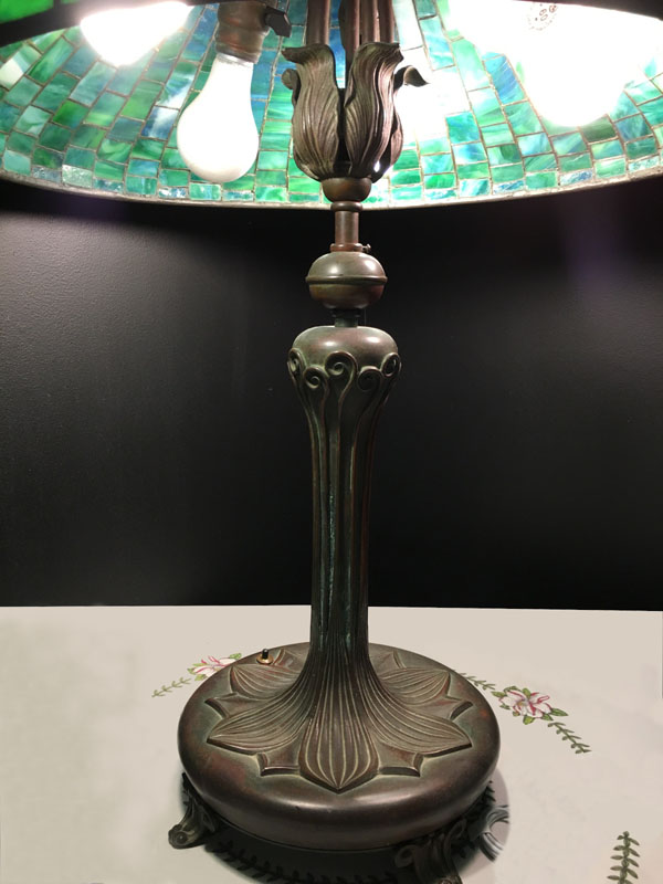 American Green Geometric Table Lamp