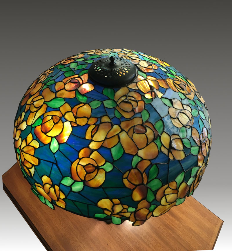 Bigelow & Kennard Yellow Rose Table Lamp