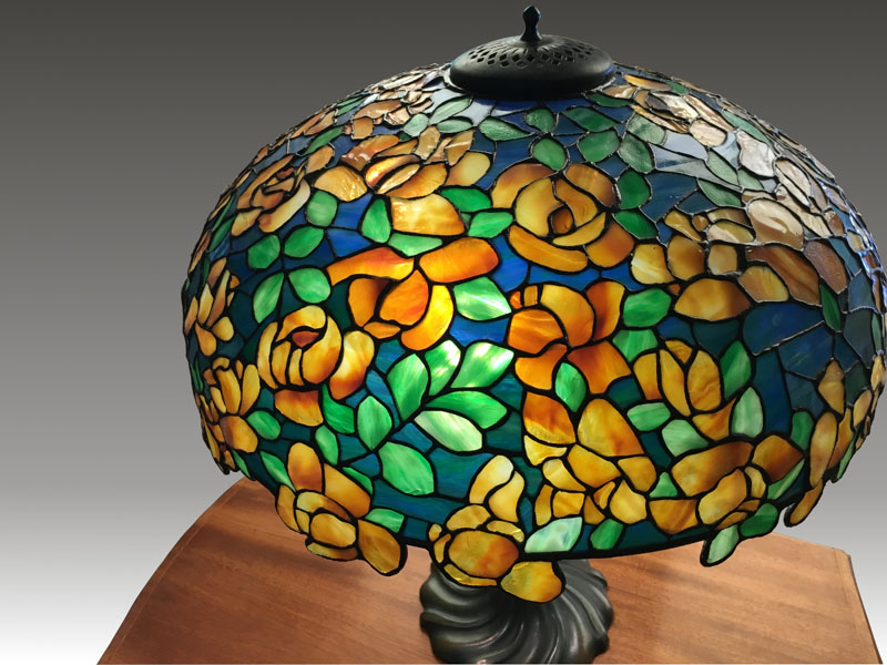 Bigelow & Kennard Yellow Rose Table Lamp