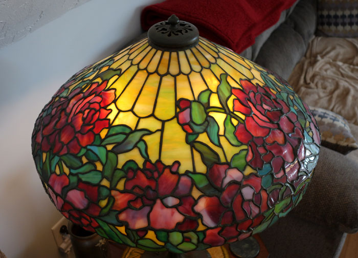 Duffner and Kimberly Peony Table Lamp