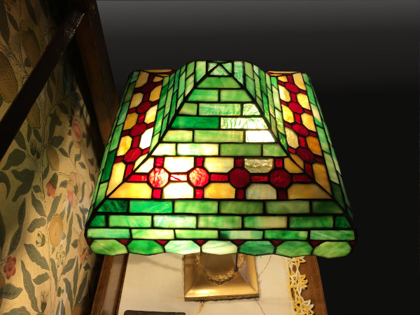 American Leaded Glass Table Lamp