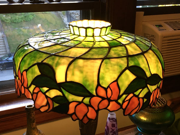 American Leaded Glass Table Lamp
