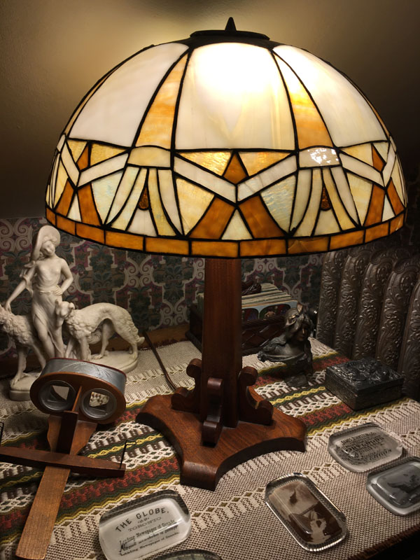 American Leaded Glass Table Lamp