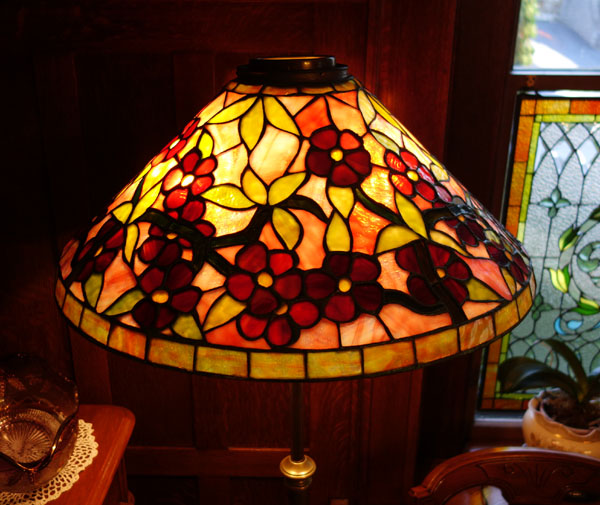 American Leaded Floor Lamp