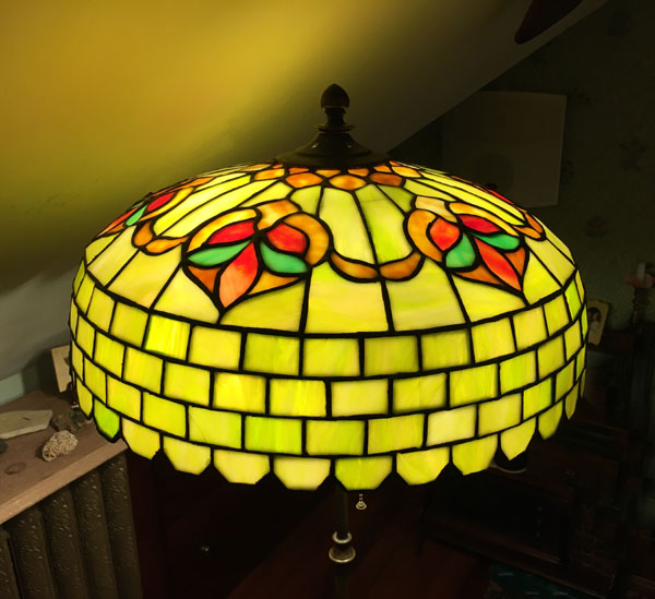 American Leaded Table Lamp, Brick Pattern