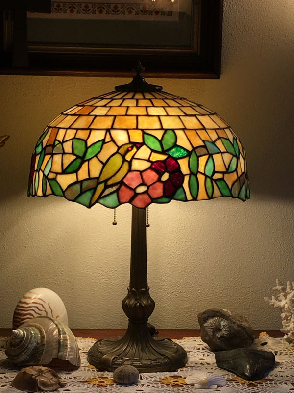 Chicago Mosaic Leaded Lamp