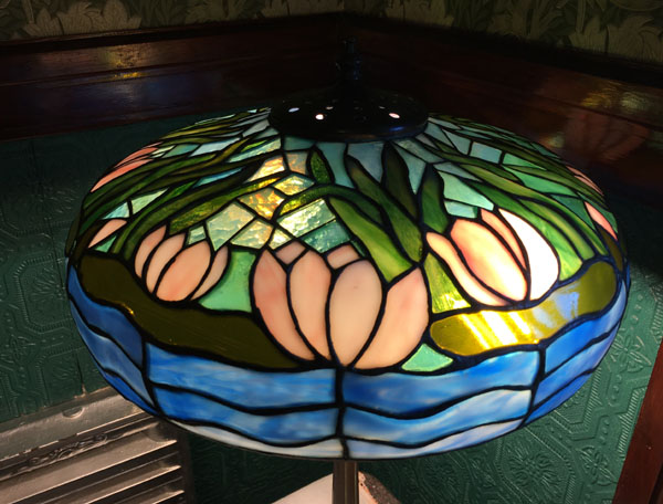 Riviere Studios Lily Leaded Lamp
