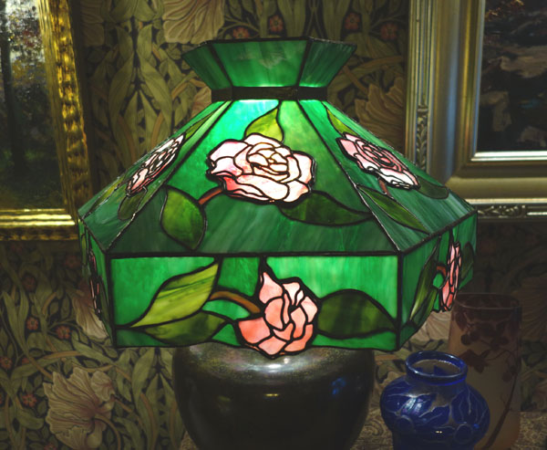Unique Art Studio panael lamp with rose pattern