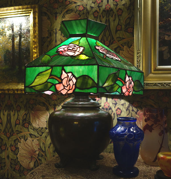 Unique Art Studio panael lamp with rose pattern