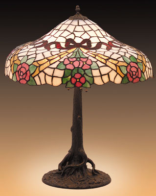 Chicago Mosaic Floral Ribbon Table Lamp