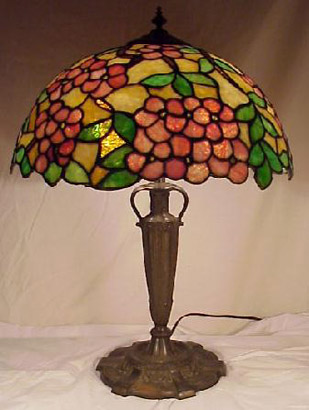 Chicago Mosaic Floral Leaded Lamp
