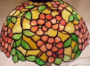 Chicago Mosaic Floral Leaded Lamp