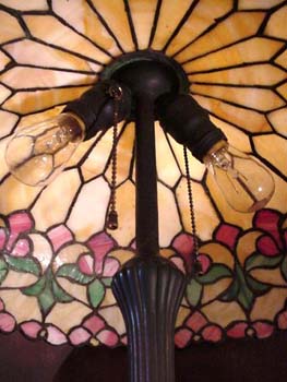 Chicago Mosaic Floral Table Lamp