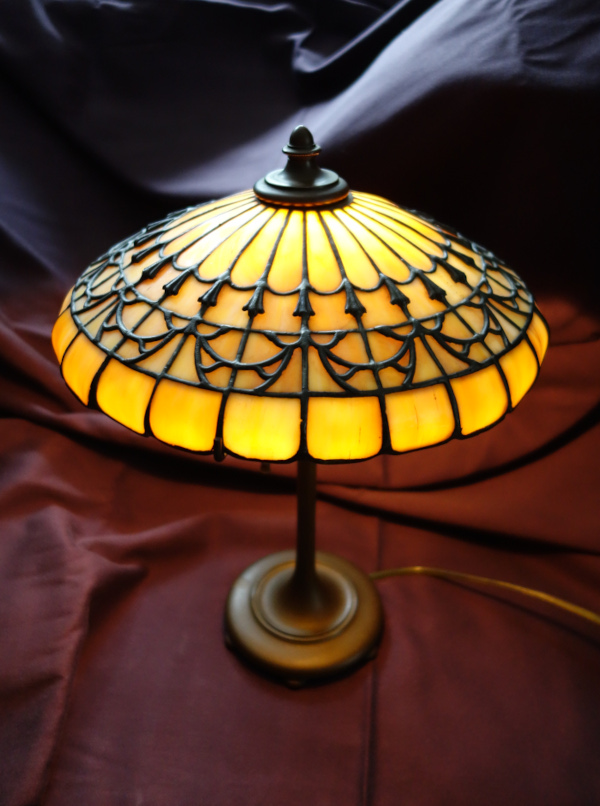 Bigelow, Kennard Boudoir Table Lamp