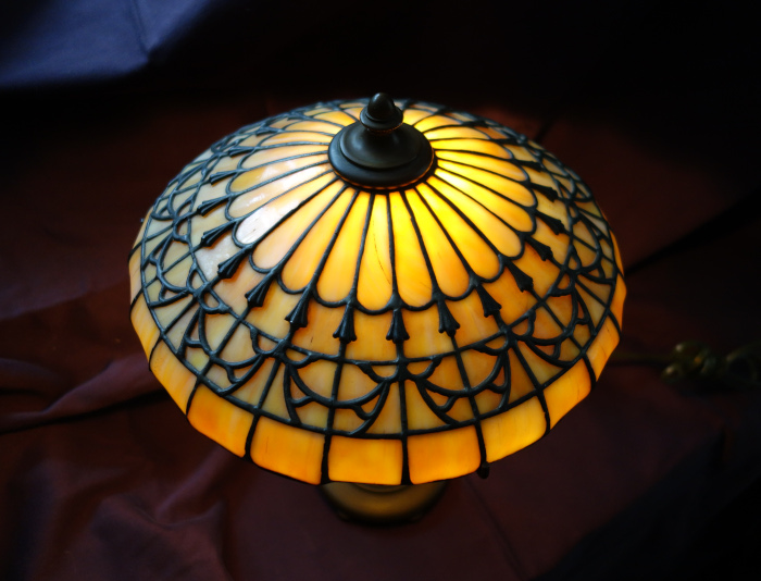 Bigelow, Kennard Boudoir Table Lamp