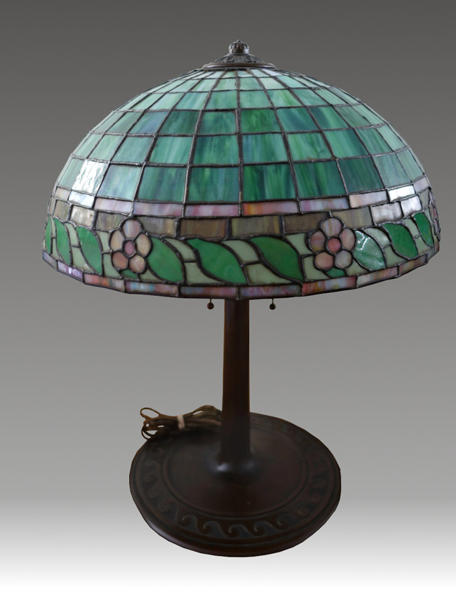 Suess Floral Border Table Lamp