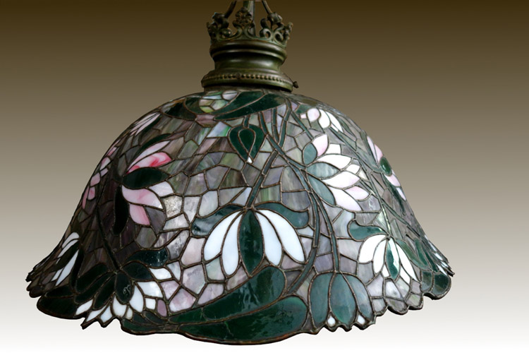 Suess Ornamental, Lily Chandelier