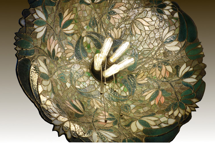 Suess Ornamental, Lily Chandelier