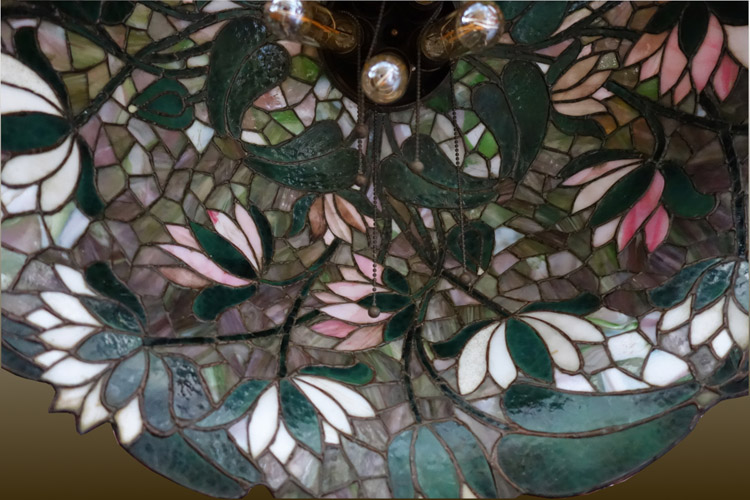 Suess Ornamental, Lily Chandelier