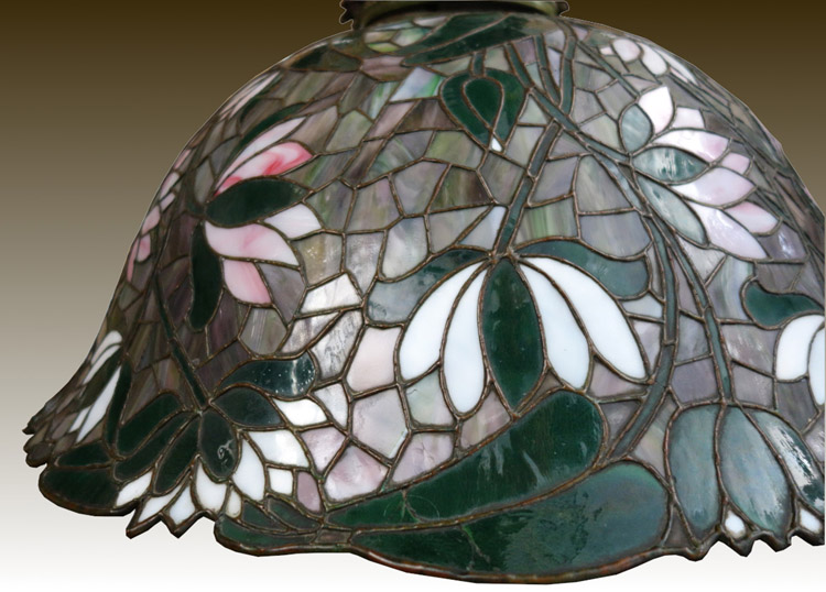 Suess Ornamental, Lily Chandelier