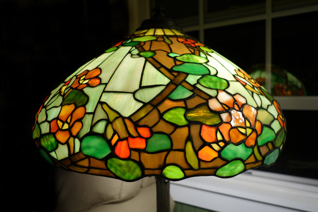 Wilkinson Nasturtium Leaded Lamp