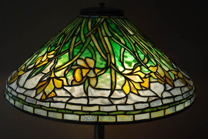 Tiffany Stidios Daffodil Table Lamp