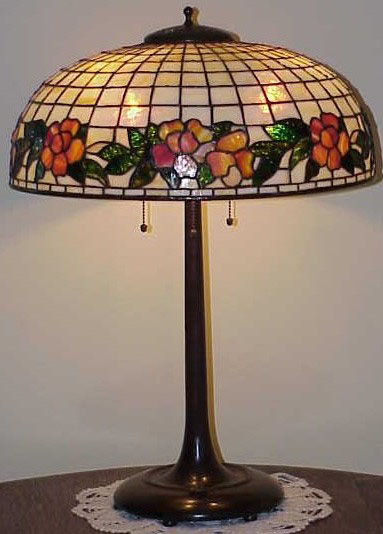 Bigelow, Kennard & Co, Floral Border Leaded Lamp