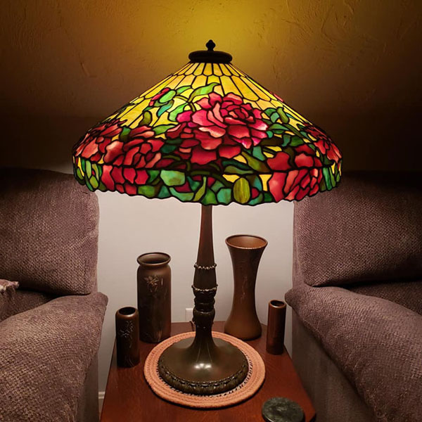 Duffner and Kimberly Peony Table Lamp